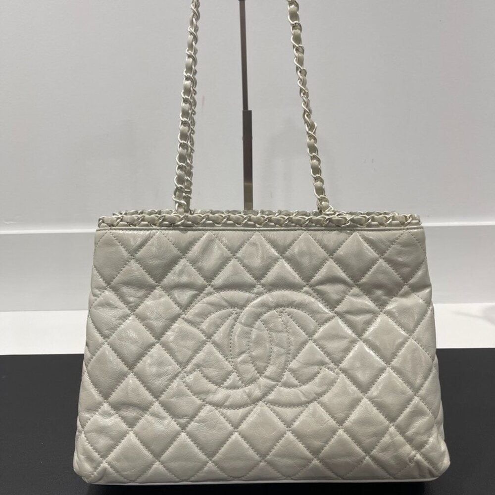Chanel Chain Me Tote White/Silver (1204)